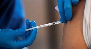 Активисты раскритиковали чиновников за срыв вакцинации от COVID-19 в Грузии - kavkaz-uzel.eu - Грузия - Тбилиси