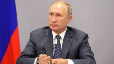 Владимир Путин - Путин поприветствовал волонтеров на встрече в Кремле - riafan.ru - Россия - Москва