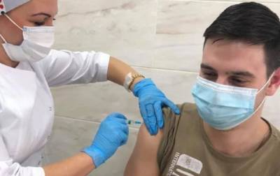 Алексей Берегий - "Что же это творится?": украинский врач рассказал о странном симптоме после прививки от вируса - politeka.net