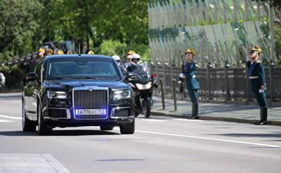 Михаил Мишустин - В Горно-Алтайске полиция разгоняла людей, чтобы проехал кортеж премьер-министра Мишустина - znak.com - Россия - Барнаул - Горно-Алтайск