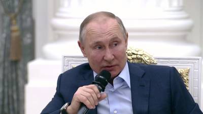 Владимир Путин - Помогать другим – это призвание: важный разговор президента с волонтерами - vesti.ru