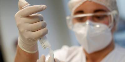 Жан Кастекс - Eric Gaillard - Франция планирует вакцинировать от COVID-19 к середине апреля 10 миллионов человек — премьер - nv.ua - Франция