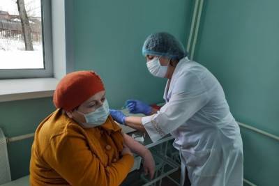В Бондарском районе от коронавируса провакцинировалось около 500 человек - tambov.mk.ru