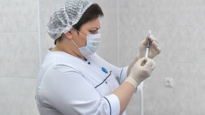 Полная вакцинация всех петербуржцев от коронавируса может занять пять лет - nation-news.ru