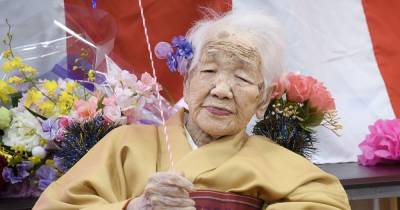 Олимпийский огонь в Японии повезет на инвалидной коляске 118-летняя Канэ Танака (фото) - focus.ua