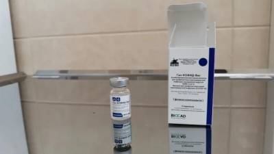 В Смольном прокомментировали проблему эффективности вакцины от коронавируса - piter.tv