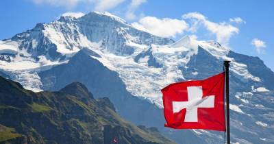 Всем швейцарцам раздадут бесплатные тесты на коронавирус - dsnews.ua - Швейцария