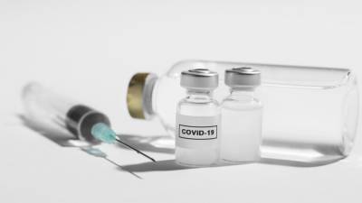 Эрик Мамер - ЕК заявила о праве стран ЕС самостоятельно закупать вакцины от COVID-19 из РФ и Китая - politros.com - Россия - Китай - Евросоюз - Брюссель