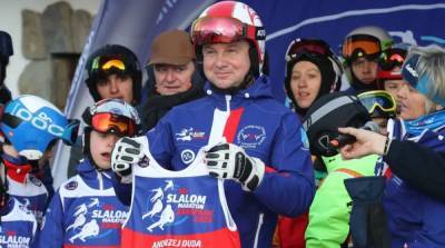Президента Польши раскритиковали за участие в лыжном чемпионате во время карантина - ru.slovoidilo.ua - Украина - Польша