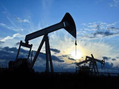 Страны ОПЕК+ решили не увеличивать добычу нефти в апреле. После этого цена на нефть начала расти - gordonua.com - Россия - Казахстан - Саудовская Аравия