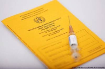 В ЕС требуют немедленно начать работу над паспортами вакцинации - unn.com.ua - Киев - Евросоюз - деревня Ляйен