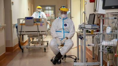 Более 45 тысяч человек умерли в Польше из-за коронавируса - russian.rt.com - Польша