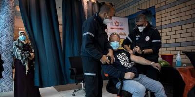 Вакцинацию палестинских рабочих откложили на неопределенный срок - detaly.co.il - Израиль