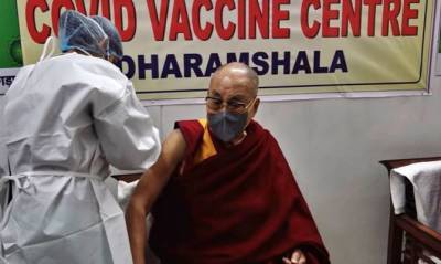 Далай-лама получил прививку вакциной Covishield, которую купила Украина - capital.ua - Украина - Дхармсать