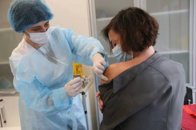 За минувшие сутки 1 279 украинцев получили вакцину от коронавируса - 24tv.ua