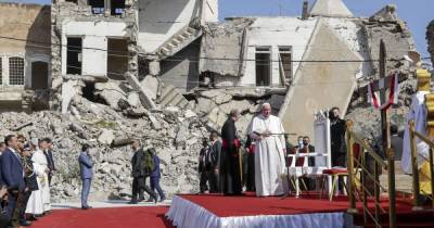 Франциск - Папа Римский выступил в бывшей "столице" ИГИЛ в Ираке и помолился за жертв войны (5 фото) - tsn.ua - Игил - Ирак - Мосул