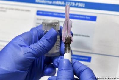 WSJ: США обвинили РФ в распространении дезинформации о западных вакцинах от COVID-19 - unn.com.ua - Россия - Сша - Киев