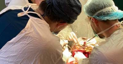 Едва не погиб: львовянин занес в организм смертельную инфекцию во время бритья - 24tv.ua - Львов
