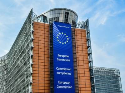 Эрик Мамер - Еврокомиссия представит проект создания паспортов вакцинации в ЕС 17 марта - unn.com.ua - Киев - Евросоюз - Брюссель