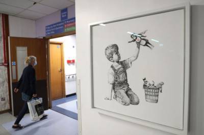 Banksy продаст на аукционе написанную в больнице работу - rbnews.uk - Саутгемптон
