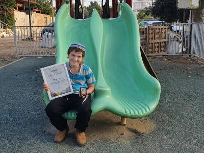 11-летний израильский школьник нашел в Негеве статуэтку библейского периода, которой 2500 лет - rusjev.net