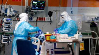 Не привился - заразился: 27-летний израильтянин при смерти в больнице "Шиба" - vesty.co.il - Израиль