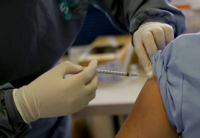 Китай вводит сертификаты вакцинации для путешествий - 24tv.ua - Китай