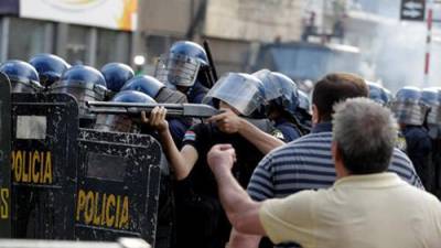 В Парагвае из-за ситуации с COVID-19 начались массовые беспорядки - argumenti.ru - Бразилия - Аргентина - Парагвай - Боливия