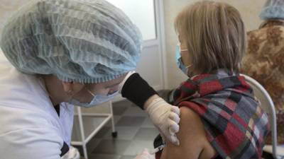 Антон Ершов - Аллергикам дали советы перед вакцинацией от коронавируса - nation-news.ru