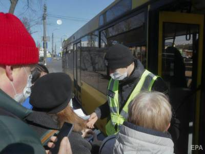 Кабмин ограничил работу транспорта в "красной" зоне карантина - gordonua.com - Украина
