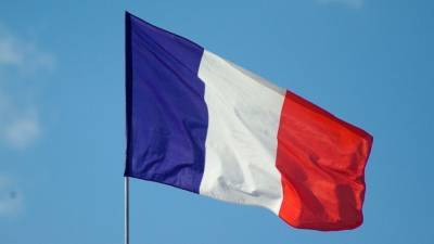 Эммануэль Макрон - Общенациональный карантин вводят по всей Франции - polit.info - Франция