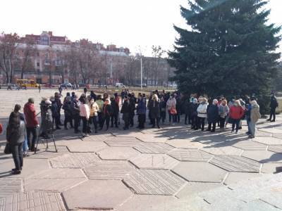 В Полтаве протестуют против закрытия рынков на карантин - news.bigmir.net - Полтава