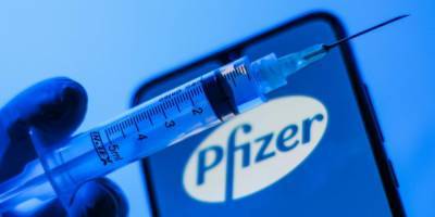 Эффективность вакцины Pfizer-BioNTech снизили до 91,3% - ruposters.ru