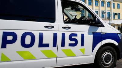 В Хельсинки во время беспорядков полиция задержала 20 человек - russian.rt.com - Финляндия - Хельсинки - Англия - Италия - Швейцария