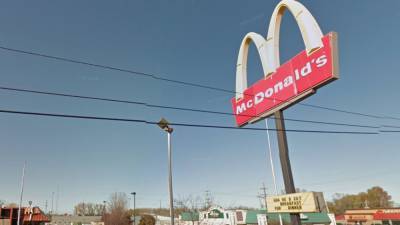 Ресторанов McDonald’s станет меньше в магазинах Walmart - nation-news.ru