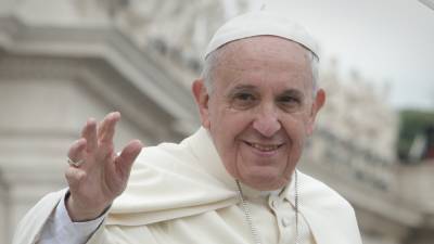 Папа римский впервые за долгое время пожал руки участникам мессы - nation-news.ru - Рим