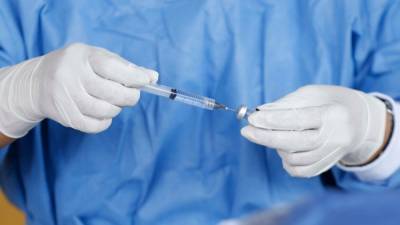 Журналисты заявили об устойчивости южноафриканского штамма COVID-19 к вакцине Pfizer - nation-news.ru - Израиль - Юар - Тель-Авив