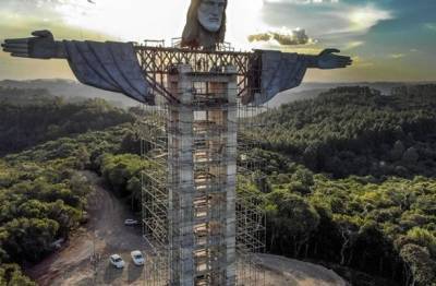 Иисус Христос - В Бразилии строят самую высокую статую Иисуса Христа - unn.com.ua - Украина - Киев - Польша - Бразилия - Индонезия - Рио-Де-Жанейро