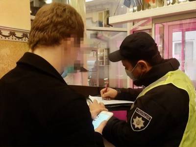 Полиция Киева за неделю составила 160 админпротоколов из-за нарушения жесткого карантина - gordonua.com - Киев
