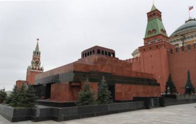 Допуск к мавзолею Ленина возобновится 17 апреля - interfax-russia.ru - Россия - Москва