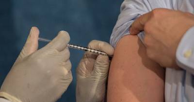 Новый штамм COVID-19 научился обходить защиту одной из вакцин от коронавируса - focus.ua - Израиль