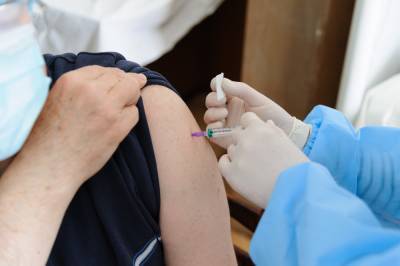 Кого на вакцинацию регистрируют работодатели - 24tv.ua
