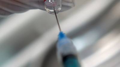 Александр Горелов - Роспотребнадзор назвал сроки создания вакцины против новых мутаций COVID-19 - politros.com - Россия