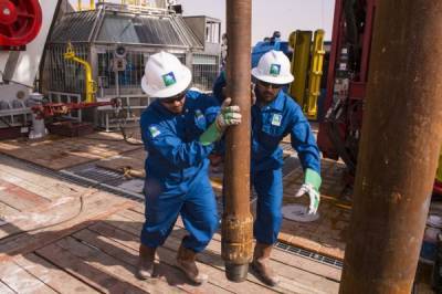 «Выздоравливающий» Китай и удары по Саудовской Аравии поддержали рост нефти - eadaily.com - Китай - Лондон - Саудовская Аравия