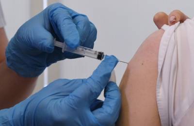 Более 200 тыс. жителей Ростовской области сделали прививку от COVID-19 - interfax-russia.ru - Ростовская обл.