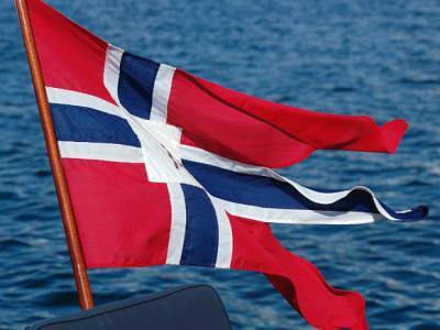 Эрна Сольберг - Норвегия начинает частично снимать ограничения, связанные с COVID-19 - rosbalt.ru - Норвегия