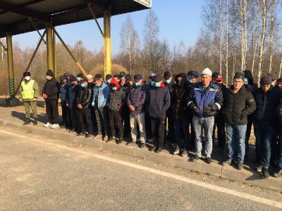 За сутки смоленские пограничники задержали более 200 нелегалов - rabochy-put.ru - Россия