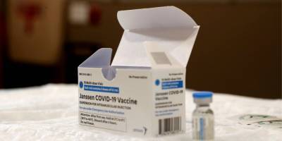 Питер Маркс - Shannon Stapleton - В США назвали возможную причину тромбоза после прививки вакциной Johnson & Johnson - nv.ua - Сша