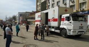 Жители Калмыкии оценили передвижные пункты вакцинации от COVID-19 - kavkaz-uzel.eu - республика Калмыкия