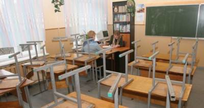 В школах Киева продлили карантин, выпускники уже не сядут за парты - eadaily.com - Киев